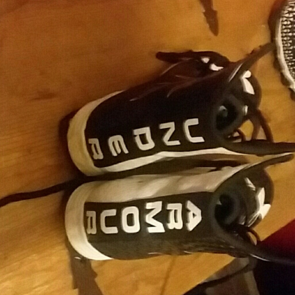 Under armour cleets - Picture 3 of 4